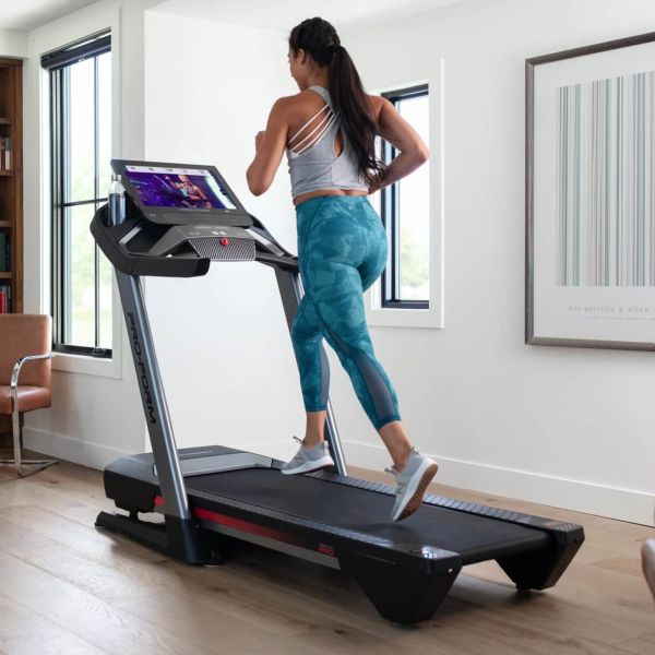 PRO 9000 Treadmill